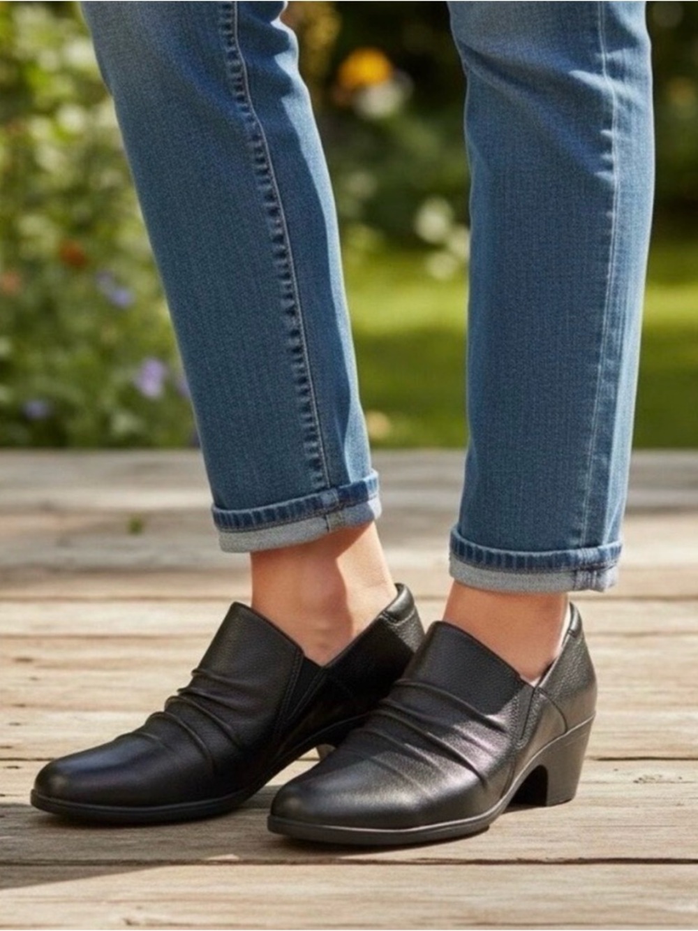Clarks Wide Width ‘Emily 2 Cove’ Black Leather Ankle Booties 9W